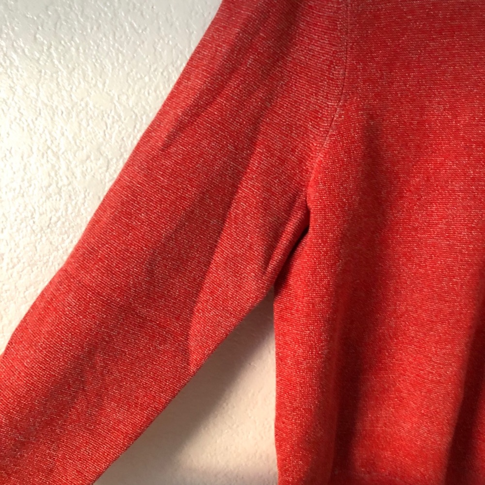 Banana Republic Red sweater - Picture 2 of 4
